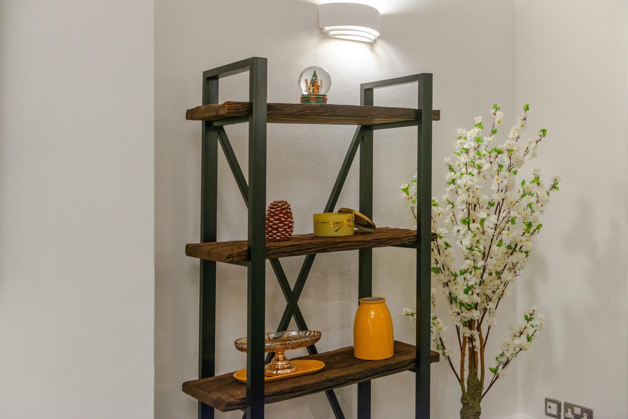 5H Modern Elegance 1-Bedroom City Living In Лондон Екстер'єр фото