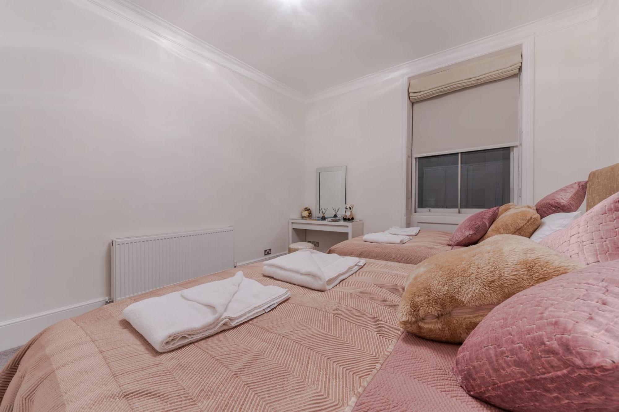 5H Modern Elegance 1-Bedroom City Living In Лондон Екстер'єр фото