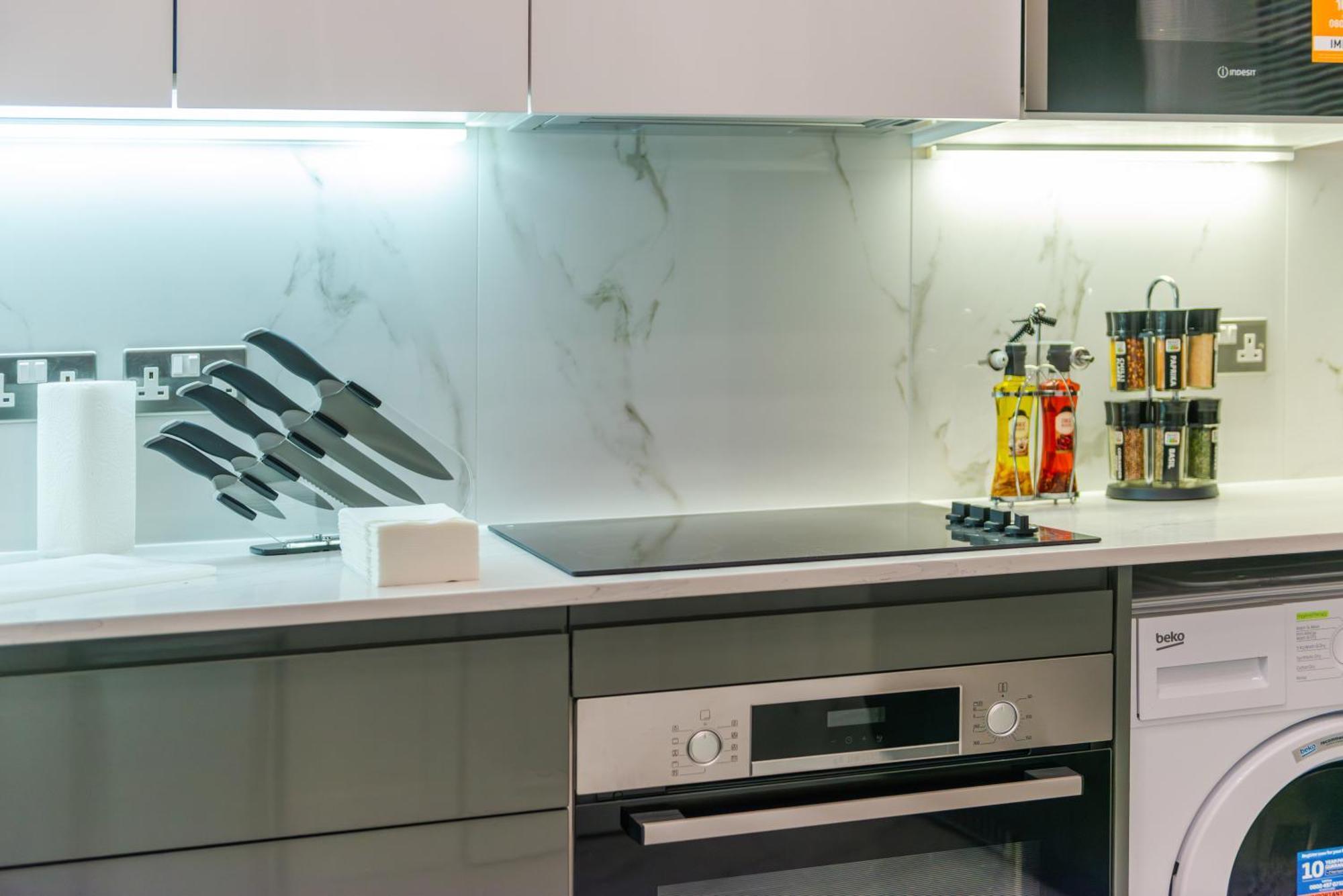 5H Modern Elegance 1-Bedroom City Living In Лондон Екстер'єр фото
