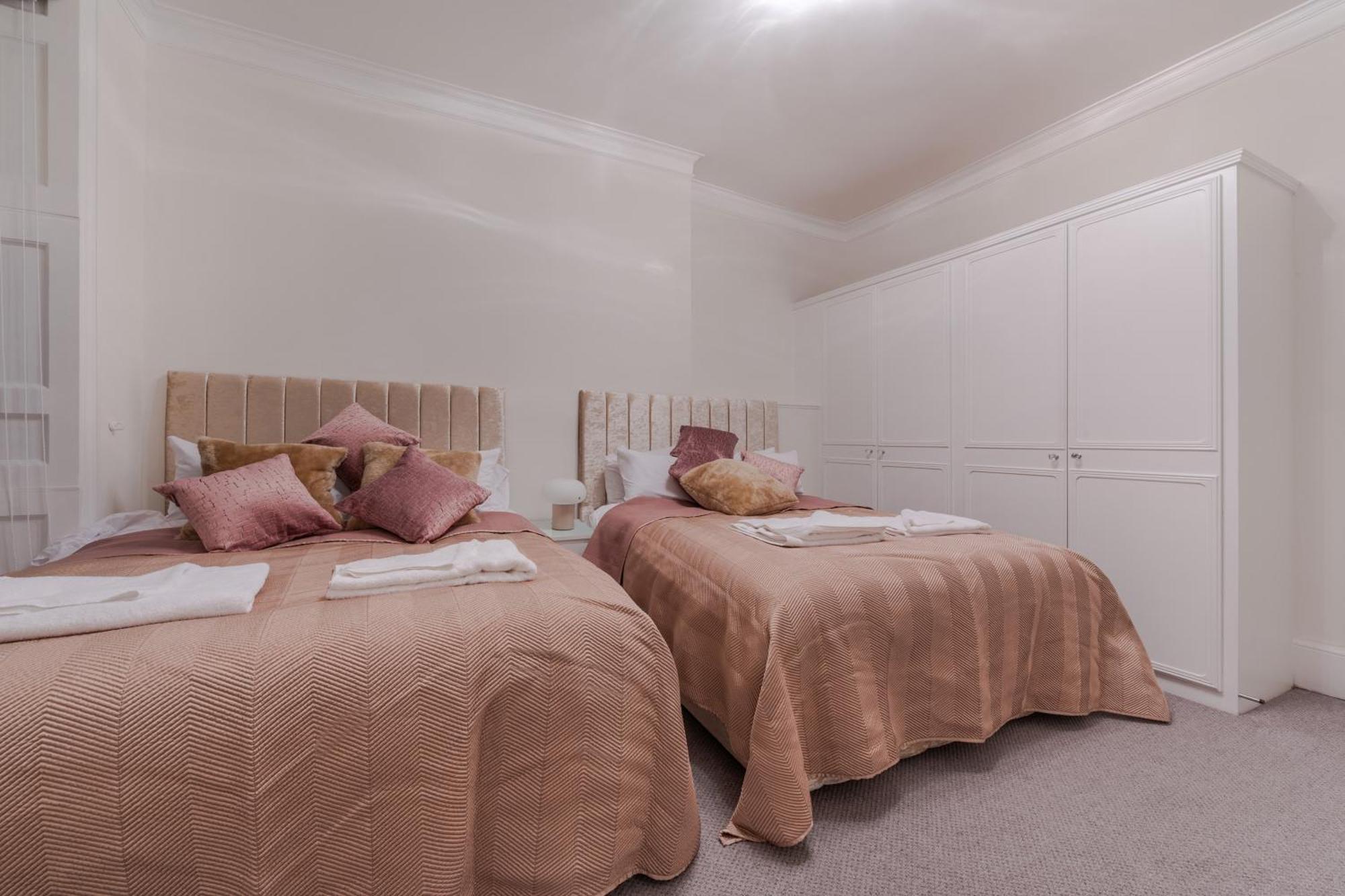 5H Modern Elegance 1-Bedroom City Living In Лондон Екстер'єр фото